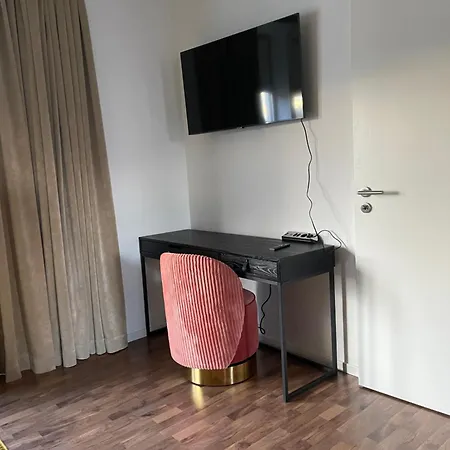 Design-appartement Im Zentrum シュヴェリーン